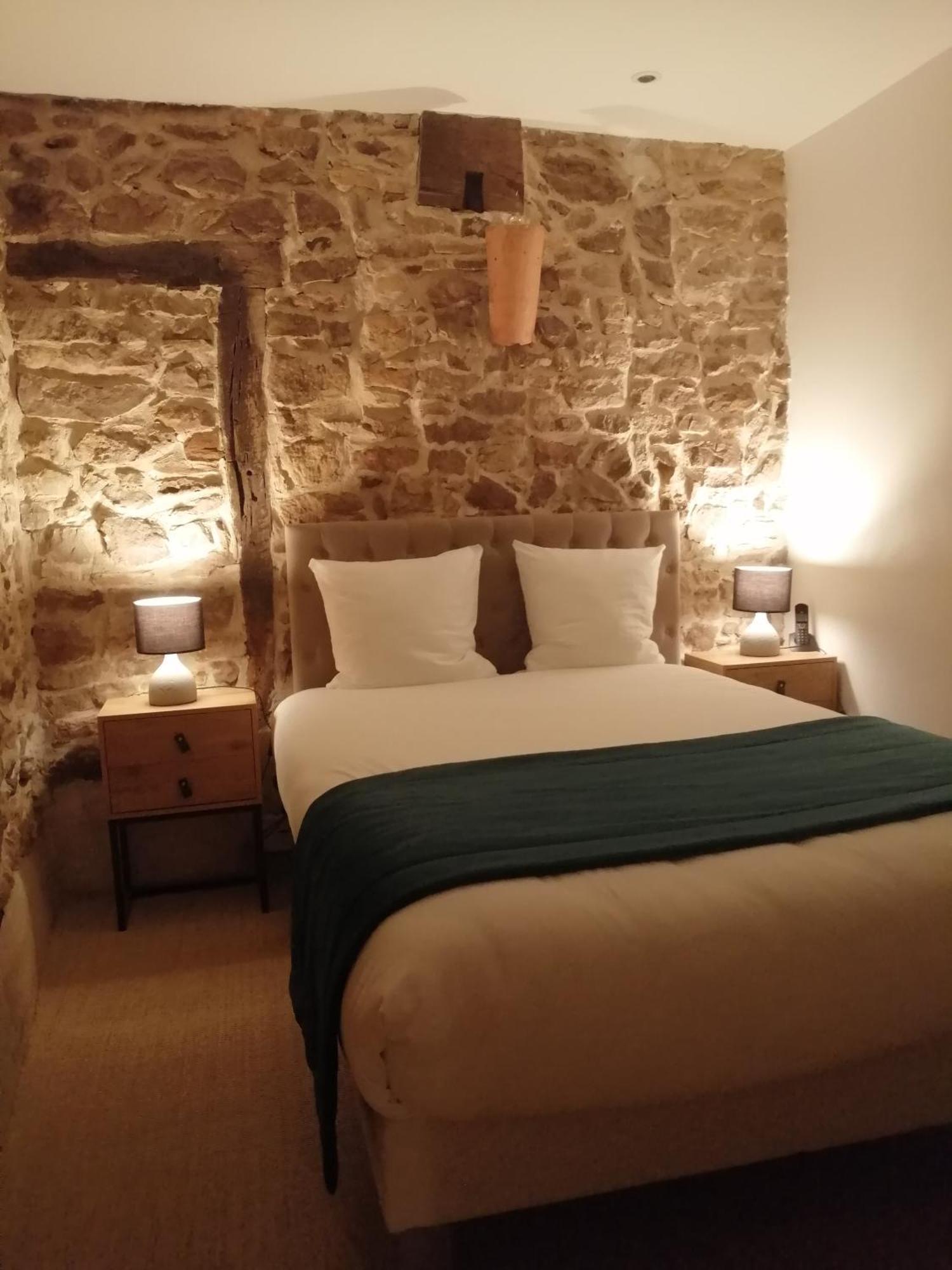 Contact Hotels Le Savigny & Spa Blacé Zewnętrze zdjęcie